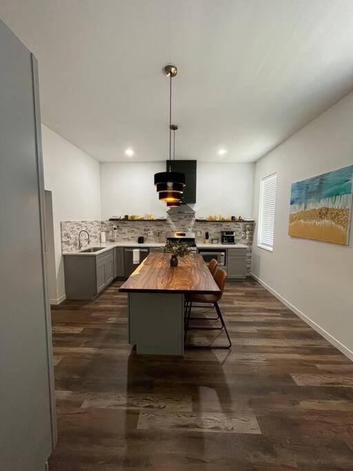 Luxury 2Br Within Walking Distance To Nightlife!! Villa Covington Exterior foto